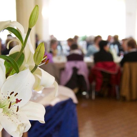 Hotel Stella Alpina Spiazzi Di Caprino Kültér fotó